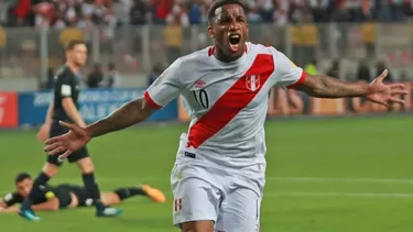 Jefferson Farfán celebra su cumpleaños a lado de la familia. | Foto: Andina