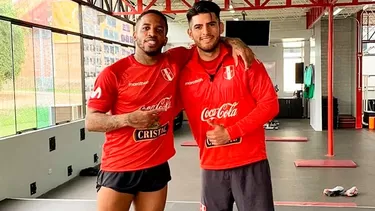 Jefferson Farfán y Carlos Zambrano