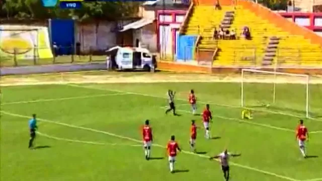 Jesús Chávez marcó golazo con tremendo efecto ante Unión Comercio