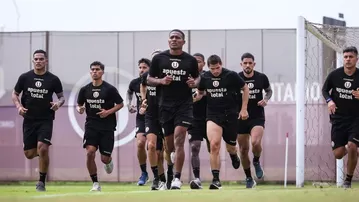 José Carabalí habló sobre su futuro y si deja Universitario para el Clausura 2026