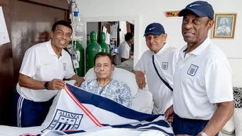 Jugadores históricos de Alianza Lima visitaron a Roberto Chale