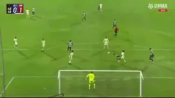 Comenzando la segunda mitad, el jugador de la selección peruana estuvo cerca de anotar el empate, pero pasó cerca. | L1 MAX