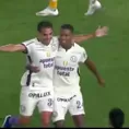 Lisandro Alzugaray colocó el balón para marcar el 3-0 de Universitario sobre Juan Pablo II