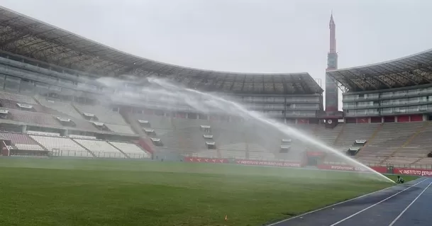 Así van los trabajos de recuperación del gramado del Estadio Nacional. Foto: Difusión desde TV Perú