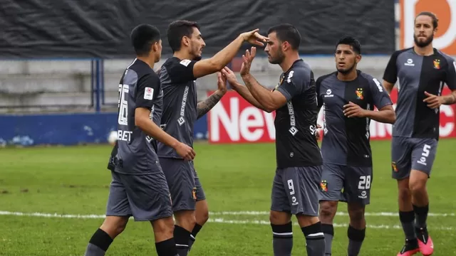 Melgar goleó 3-0 a Sport Huancayo en su debut en la Fase 2