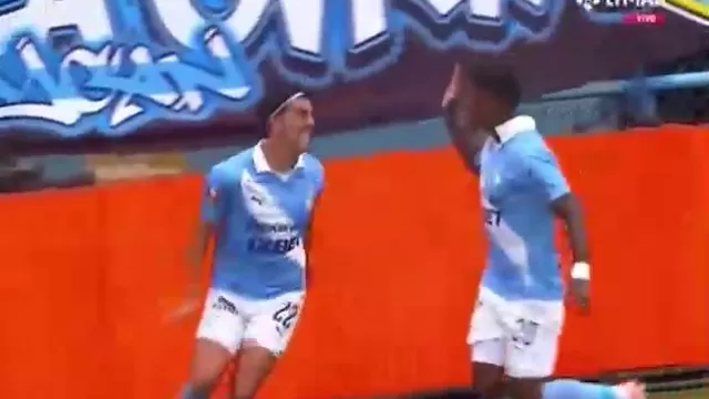 Michael Hoyos recibió un buen centro y colocó el 3-1 de Sporting Cristal vs Atlético Grau con un fuerte cabezazo / Fuente: L1 MAX