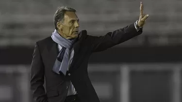 Miguel Ángel Russo se quedó en Argentina, pero seguirá como DT de Alianza Lima