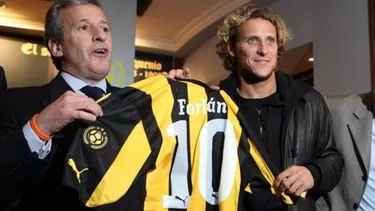 Padre de Diego Forlán: &quot;Peñarol también lo quiere&quot;