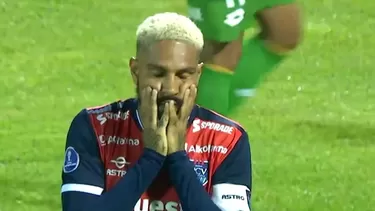 Paolo Guerreo pidió su desvinculación de la UCV tras negarse a jugar ante Alianza Lima en el arranque del Clausura. | Foto: ESPN.