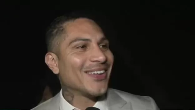 Paolo Guerrero recibe múltiples saludos de cumpleaños