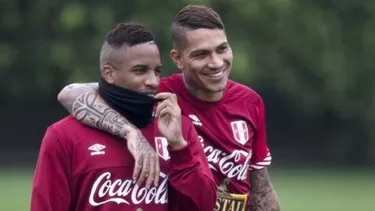 Jefferson Farf&amp;aacute;n y Paolo Guerrero en un entrenamiento de la Selecci&amp;oacute;n.