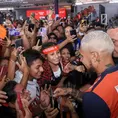 Paolo Guerrero y la locura que desató en los niños hinchas de la César Vallejo