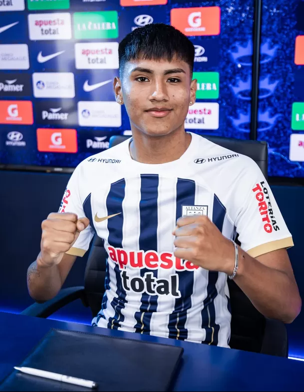 Piero Cari debutó con Alianza Lima de manera profesional / X