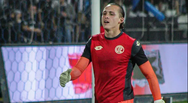 Patrick Zubczuk, arquero de 28 años. | Foto: Liga 1