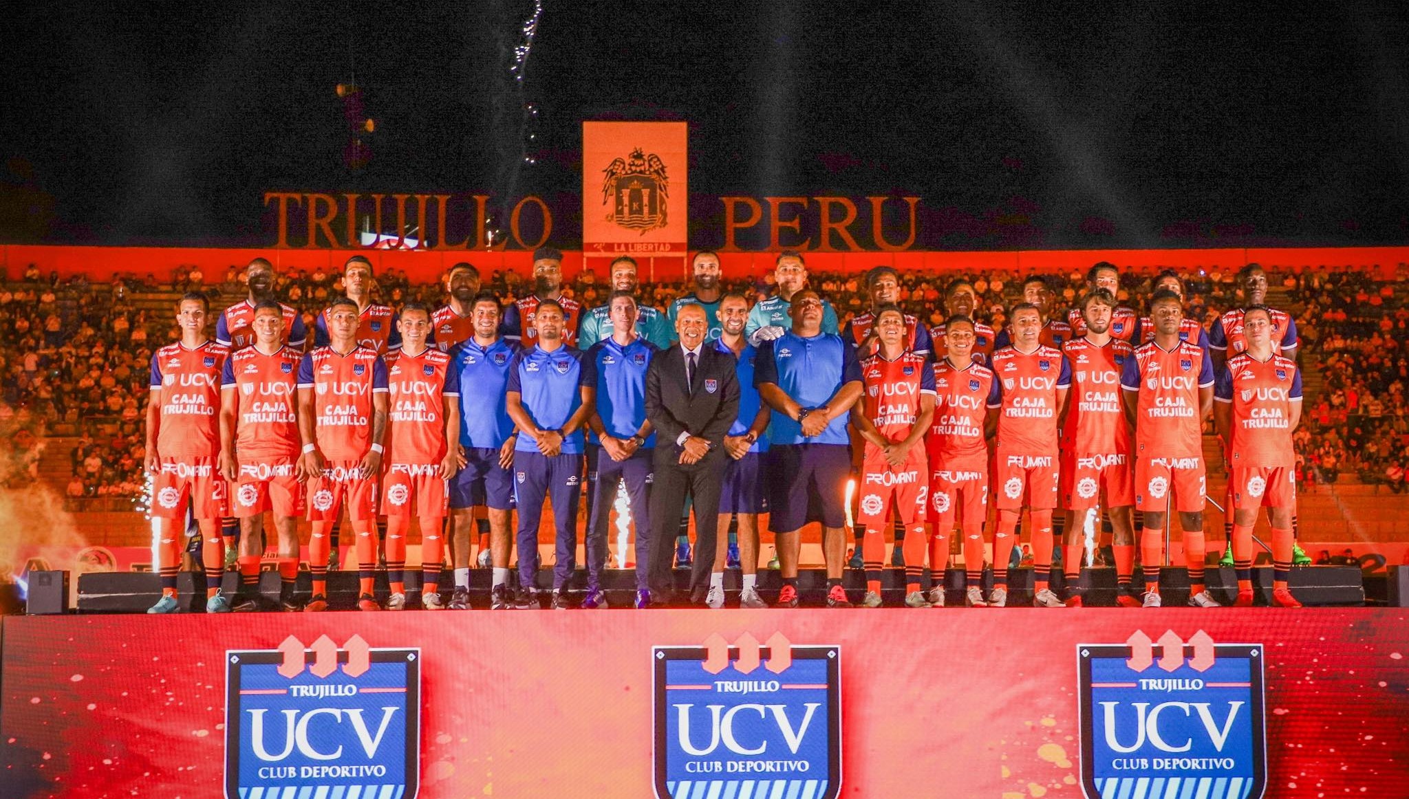 Universidad César Vallejo presentó a su plantel 2024 en el estadio Mansiche de Trujillo / Foto: UCV Club de Fútbol - Oficial