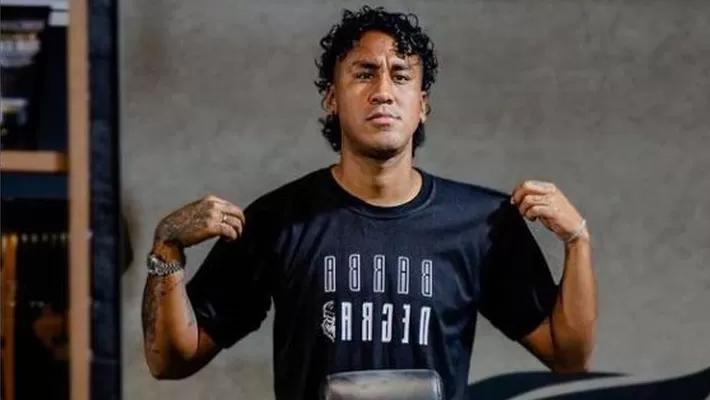 Renato Tapia tomó drástica decisión en sus redes sociales tras denuncia de paternidad