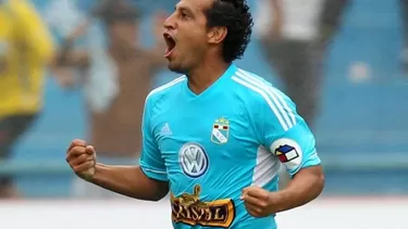 Renzo Sheput y un magistral golazo de tiro libre ante Juan Aurich Renzo Sheput y un magistral golazo de tiro libre ante Juan Aurich