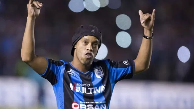 Ronaldinho aún no se presenta en la pretemporada y Querétaro le envió ultimátum