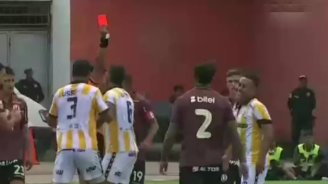 Christian Cueva fue expulsado del Juan Pablo II vs Universitario por supuesto insulto al árbitro principal / Foto: L1 MAX / Fuente: Fútbol en América