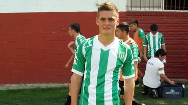 Villagra fue formado en la cantera de Banfield y tiene 23 años | Foto: Banfield