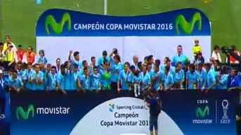 Sporting Cristal: así alzó Carlos Lobatón el trofeo de campeón