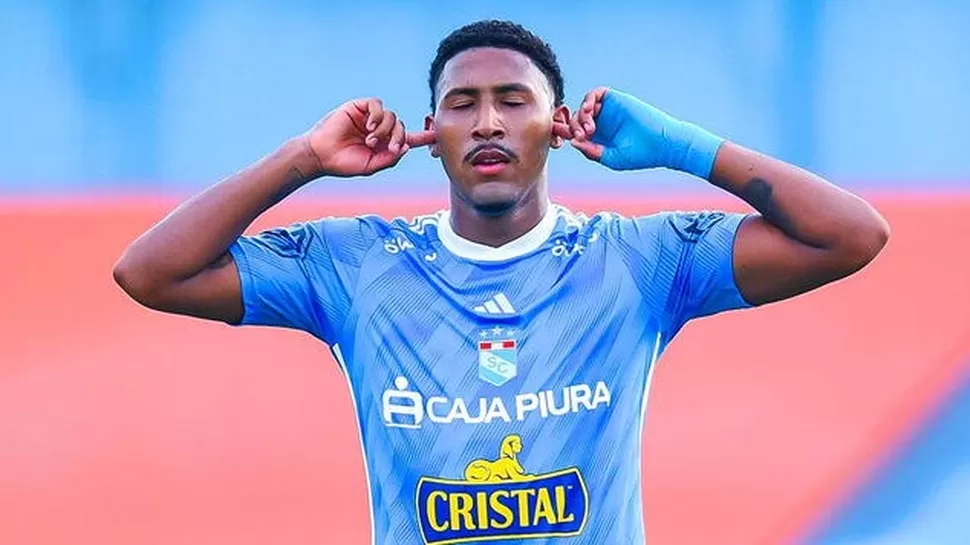 El mediocampista de 22 años cruzará el charco para jugar en la liga de Portugal. | Foto: Sporting Cristal.