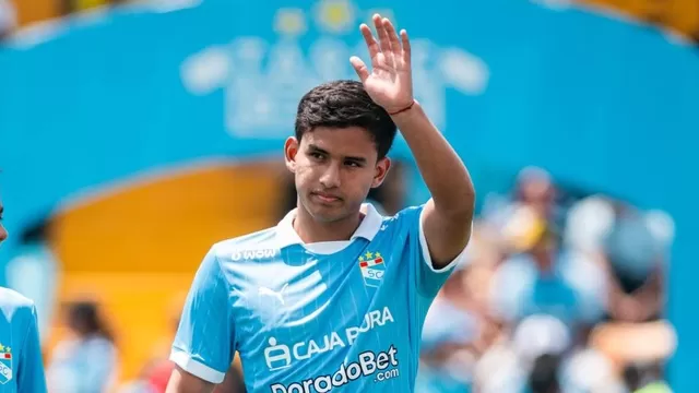 Jhilmar Lora esperar lograr el título con Sporting Cristal en este 2025 / Sporting Cristal