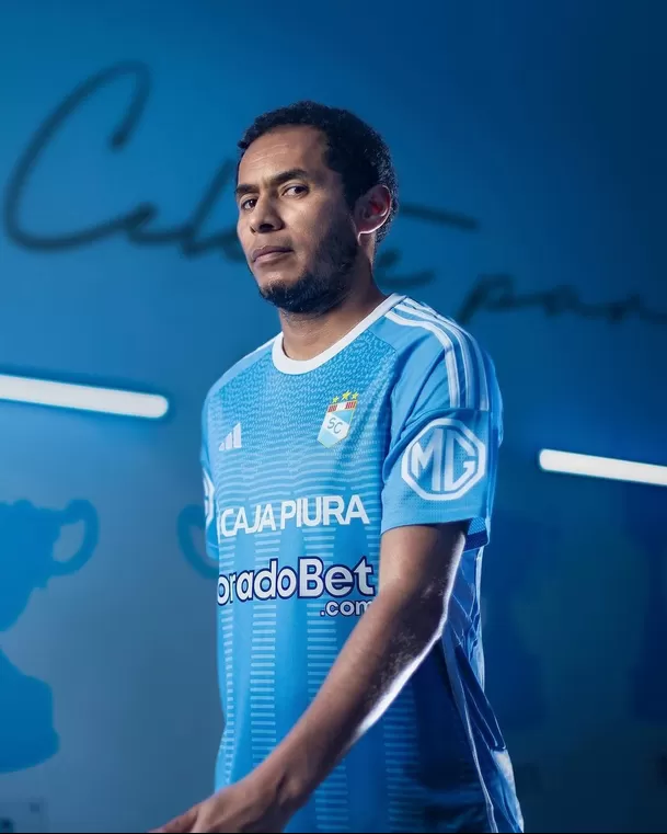 La camiseta 2024 del Sporting Cristal. | Fuente: @ClubSCristal