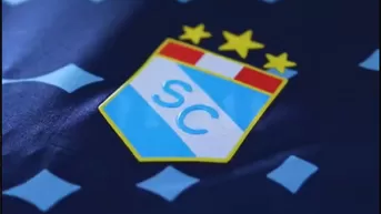 Sporting Cristal presentó su nueva camiseta alterna