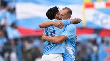 Sporting Cristal derrotó a Alianza Lima con gol al último minuto y sigue en la pelea del Torneo Clausura / Fuente: X Liga 1 Sporting Cristal derrotó a Alianza Lima con gol al último minuto y sigue en la pelea del Torneo Clausura / Fuente: X Liga 1