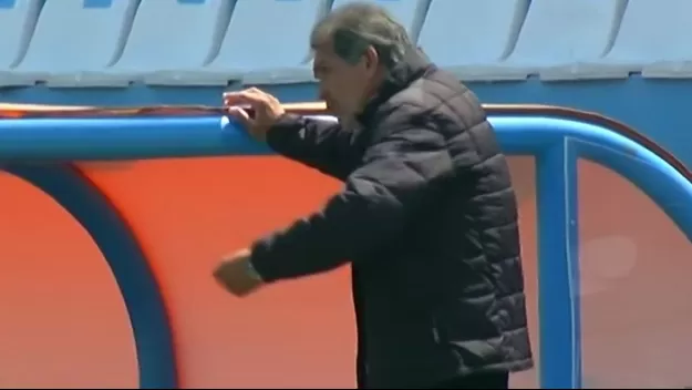 Sporting Cristal vs. ADT: El fuerte llamado de atención de Franco Navarro a Jean Deza