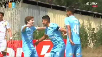 Golazo de 'pichanga' de Sporting Cristal para el 1-3 sobre Ayacucho