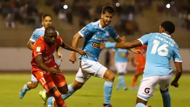 El cuadro poeta jugó todo el segundo tiempo con nueve hombres. | Foto: Sporting Cristal.