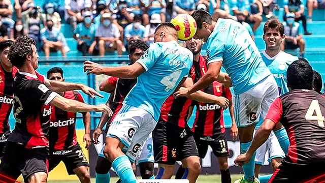 Hohberg se fue expulsado por Cristal y Archimbaud por Melgar.  | Foto: Liga 1/Video: GOL Perú.