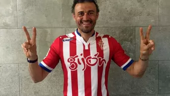 Sporting de Gijón salvó del descenso y Luis Enrique posó con su camiseta