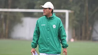 Teddy Cardama dejó de ser técnico de Los Caimanes