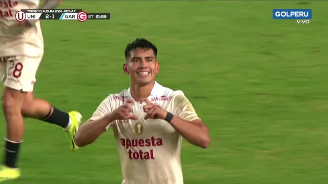 José 'El Tunche' Rivera le dio vuelta al marcador y Universitario le gana a Garcilaso. | Video: GOL Perú.