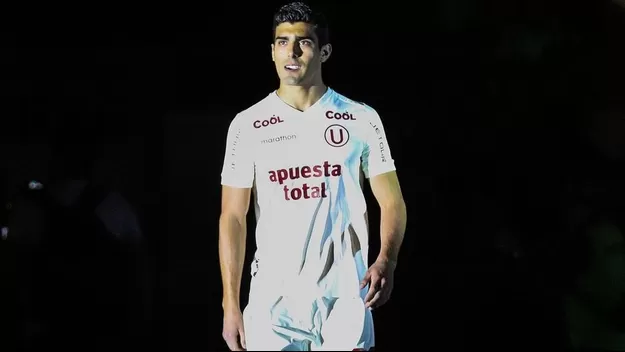 Universitario: Alfonso Barco reaccionó a pifias recibidas en la Noche Crema