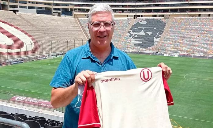 Universitario de Deportes  Álvaro Gutiérrez fue presentado como