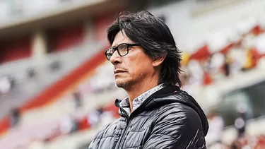 El técnico tiene contrato por todo el 2021. | Foto: Liga 1