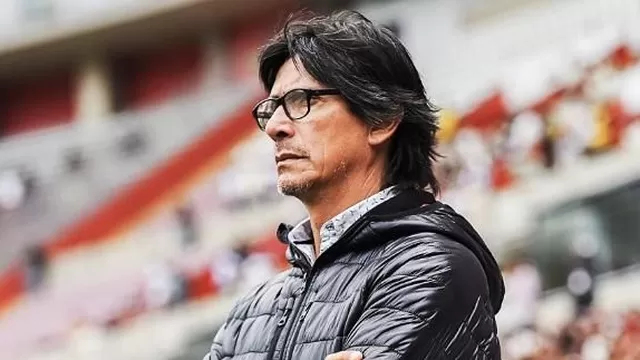 El técnico argentino del estadio se fue directamente al Jorge Chávez. | Foto: Liga 1