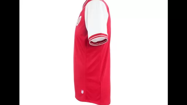 Facebook Umbro Per&amp;uacute;-foto-8