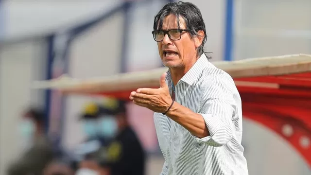 Ángel Comizzo, entrenador argentino de 58 años. | Foto: Liga 1/Video: Gol Perú