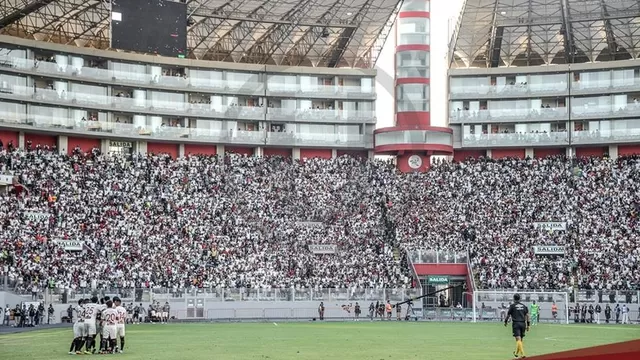Trinchera Norte en el estadio Nacional.-foto-1