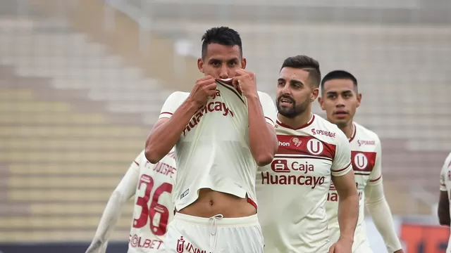 Universitario goleó 3-0 a la César Vallejo y va firme a la Copa Libertadores