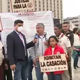 Universitario: Hinchas cremas realizan vigilia frente al Poder Judicial