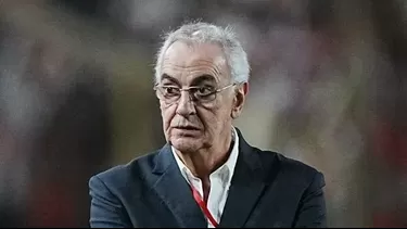 Jorge Fossati logró dos títulos al mando de Universitario en el 2023 y 2025 / Foto: AD Jorge Fossati logró dos títulos al mando de Universitario en el 2023 y 2025 / Foto: AD