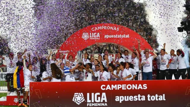 Universitario conquistó la Liga Femenina 2023. | Foto: Andina/Video: @FutFemeninoU