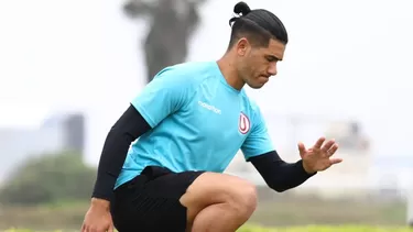 Jonathan Dos Santos, delantero uruguayo de 28 años. | Foto: Universitario