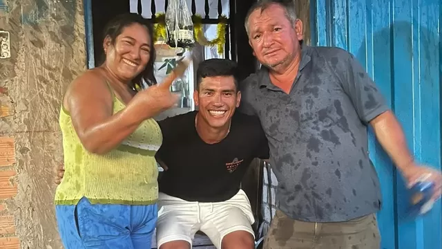 Universitario: José Rivera construyó casa a sus padres en Tarapoto